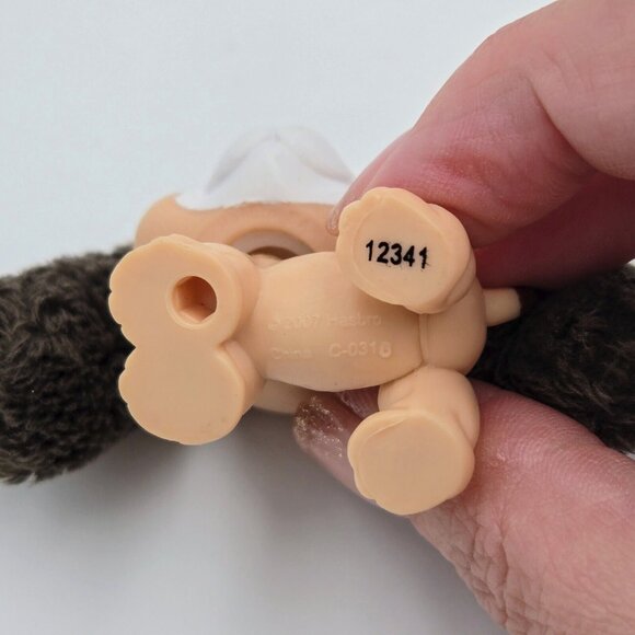 Littlest Pet Shop Basset Hound Dog Puppy Brown Fuzzy Ears #2413 LPS Hasbro 2007 - Picture 7 of 10